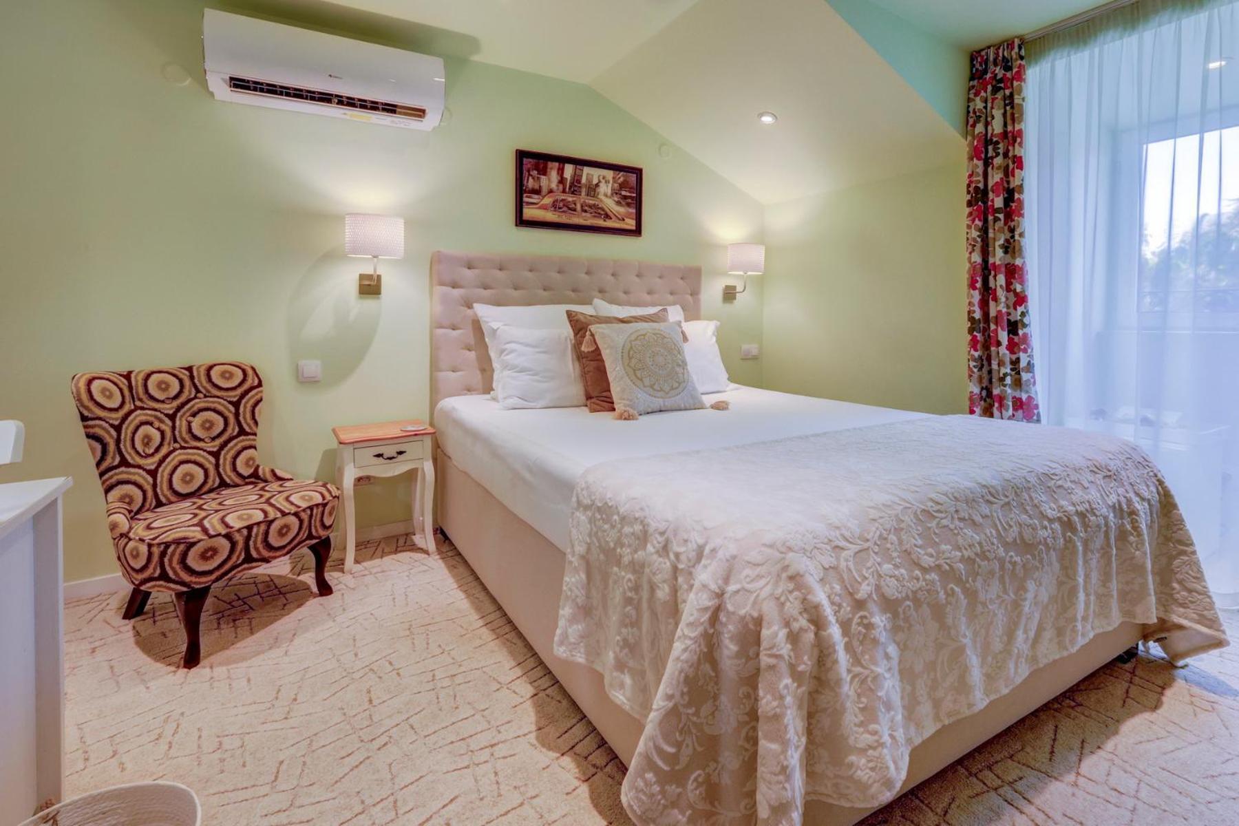 City Boutique Inn Варна Экстерьер фото