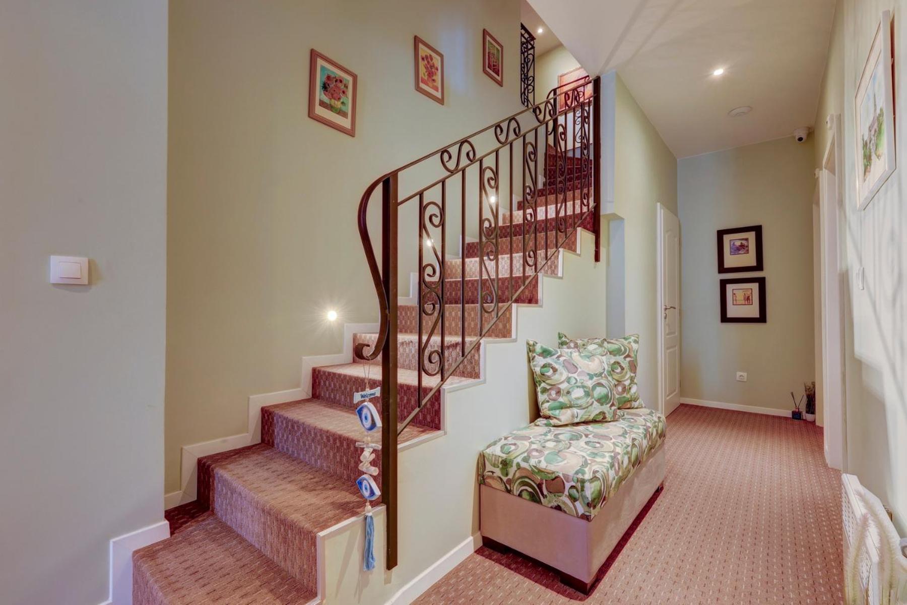 City Boutique Inn Варна Экстерьер фото