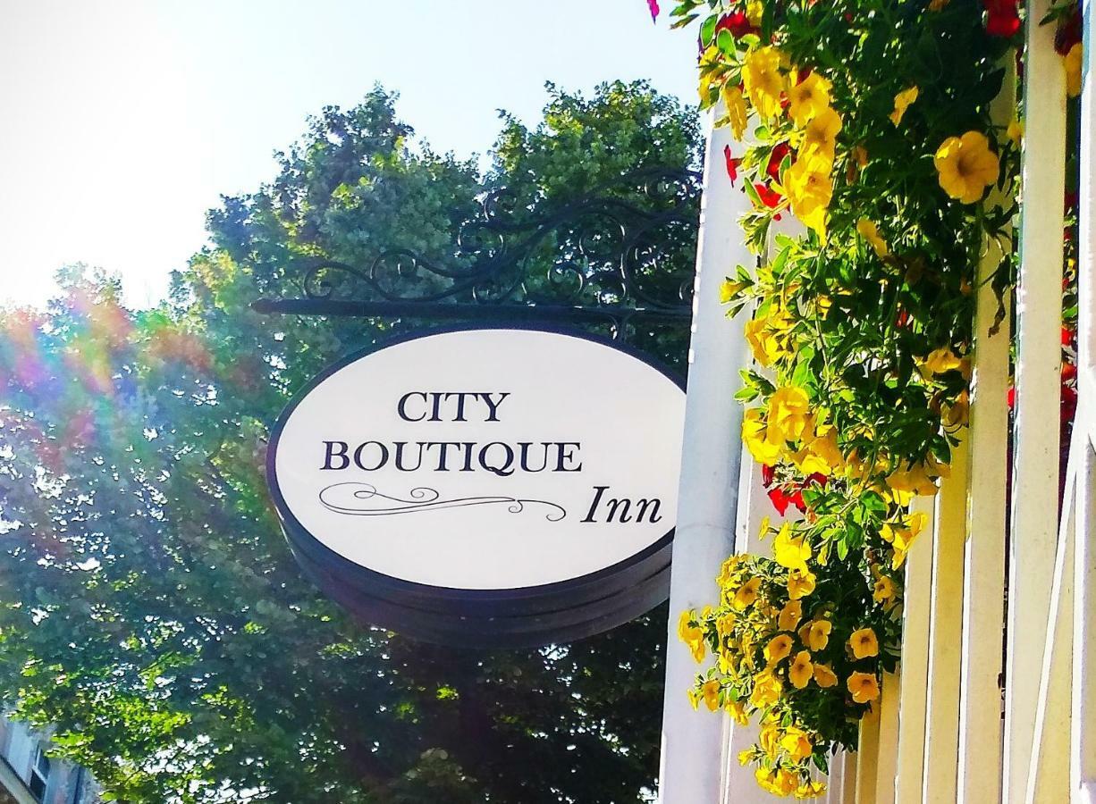 City Boutique Inn Варна Экстерьер фото